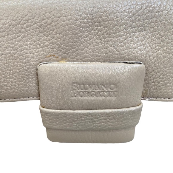 Pebbled Italian Leather shoulder bag - Picture 7 of 15